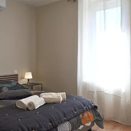 La Pause Du Savoir Albigeois - Garage - Climatisation - Centre