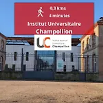 La Pause Du Savoir Albigeois - Garage - Climatisation - Centre Tatil Evi