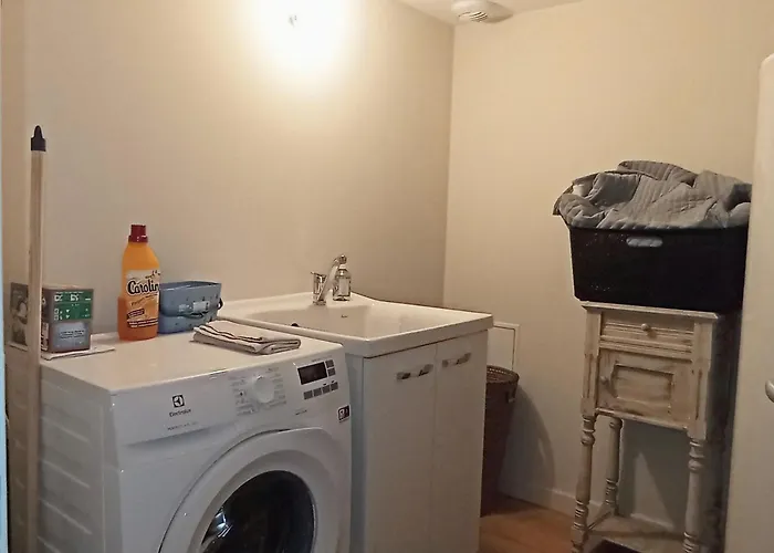 La Pause Du Savoir Albigeois - Garage - Climatisation - Centre *