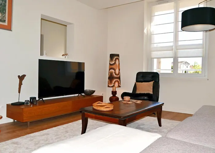 La Pause Du Savoir Albigeois - Garage - Climatisation - Centre * アルビ