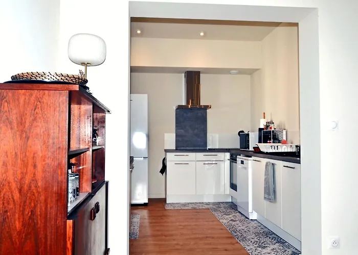 La Pause Du Savoir Albigeois - Garage - Climatisation - Centre Casa de Férias Albi